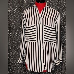 Zara Basic  black and white striped bottom down